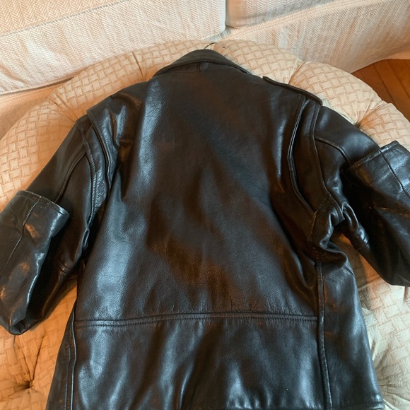 Woman’s Leather Motorcycle Jacket - Picture 4 of 7